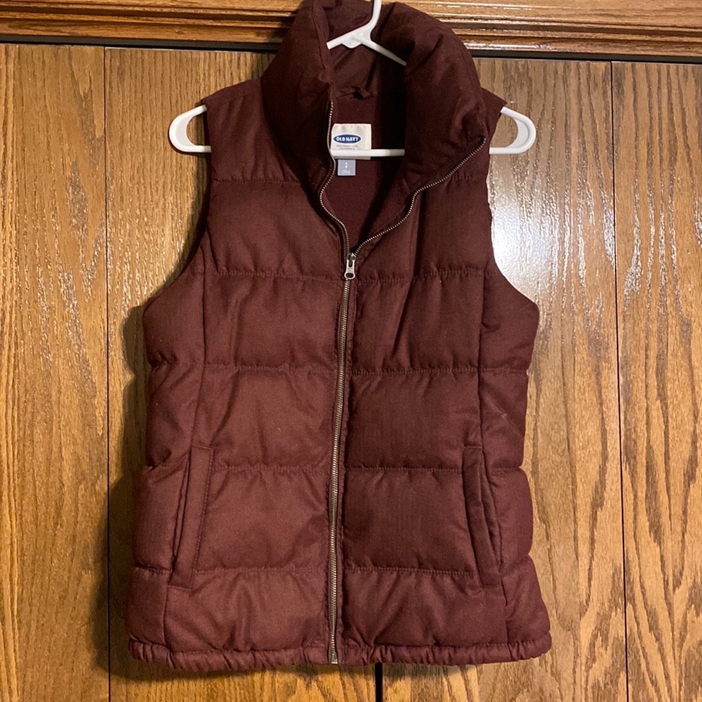 Old Navy Burgundy Puffer Vest